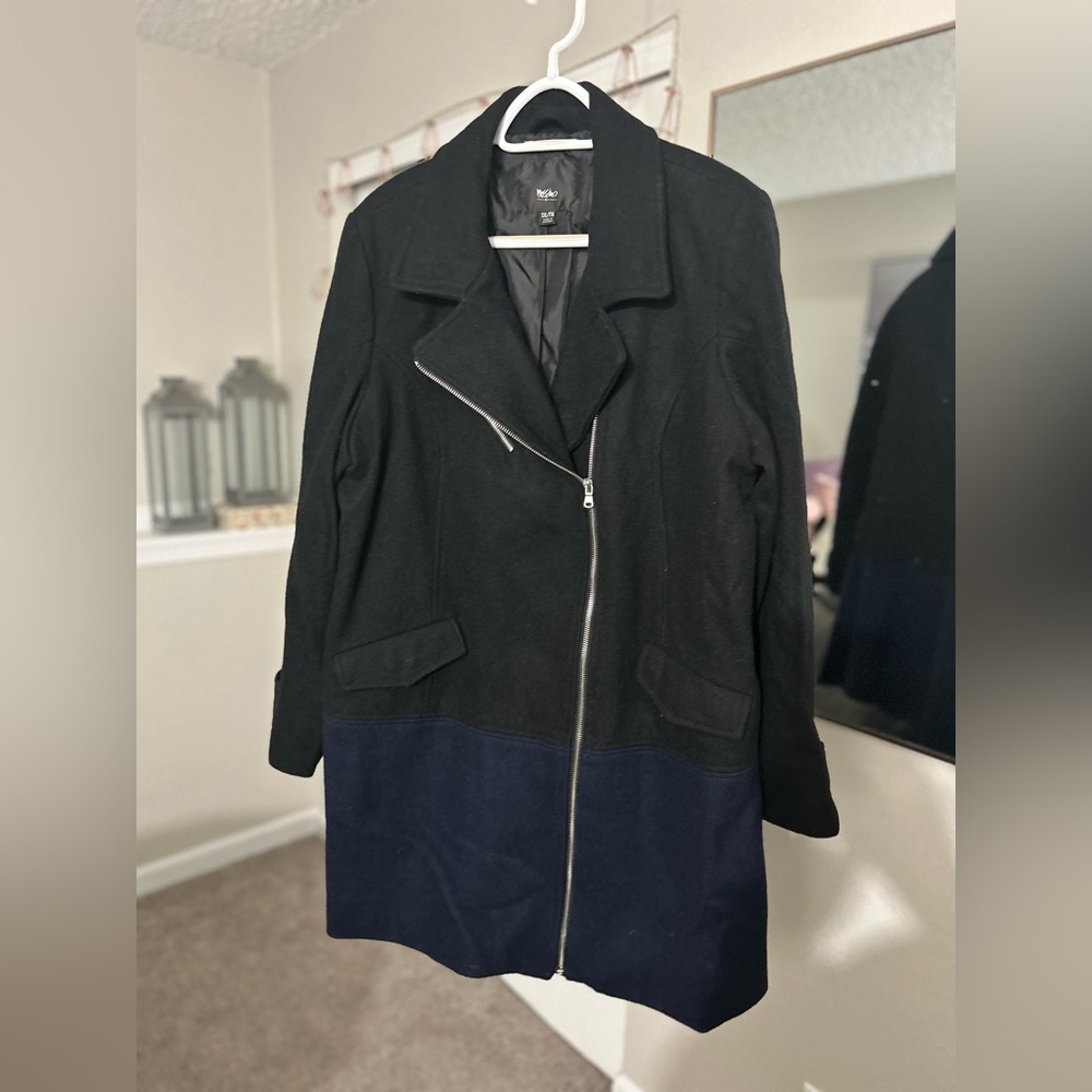 Mossimo, Women’s XX-Large Black and Navy Wool Coat